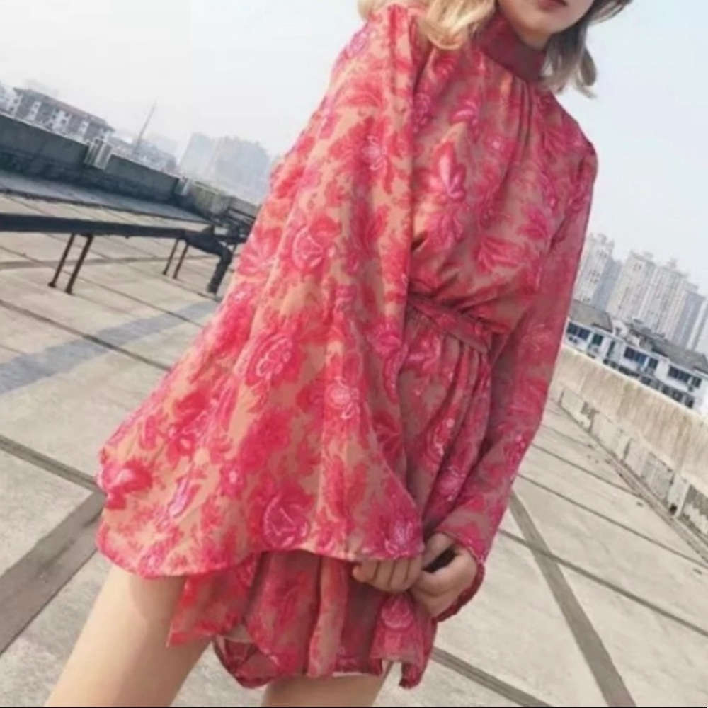 The GABRIELA Floral Chiffon Romper - Picture 3 of 8